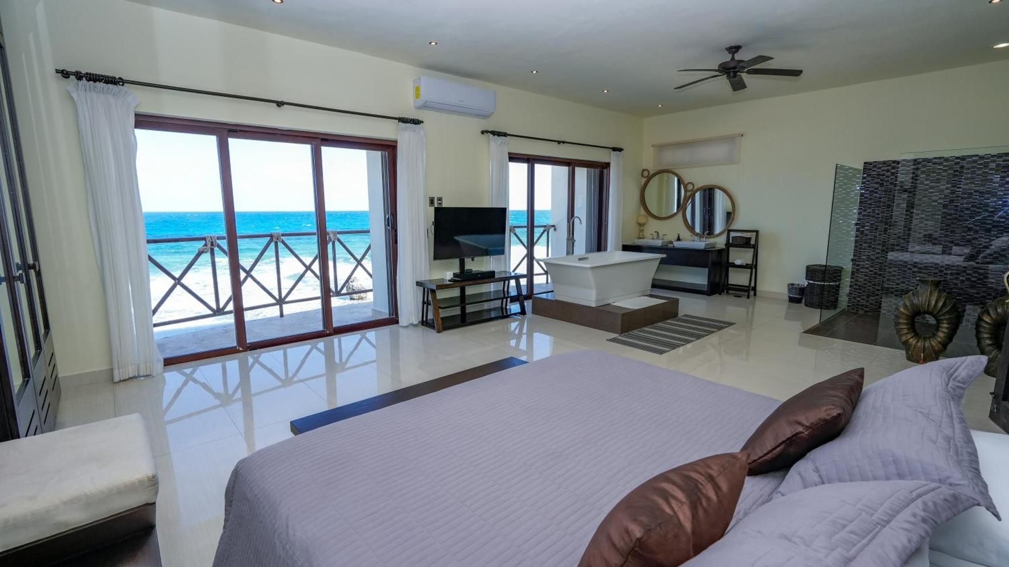 Villa Casa Javi- Ocean Front Located Mid Isla Mujeres Exterior foto