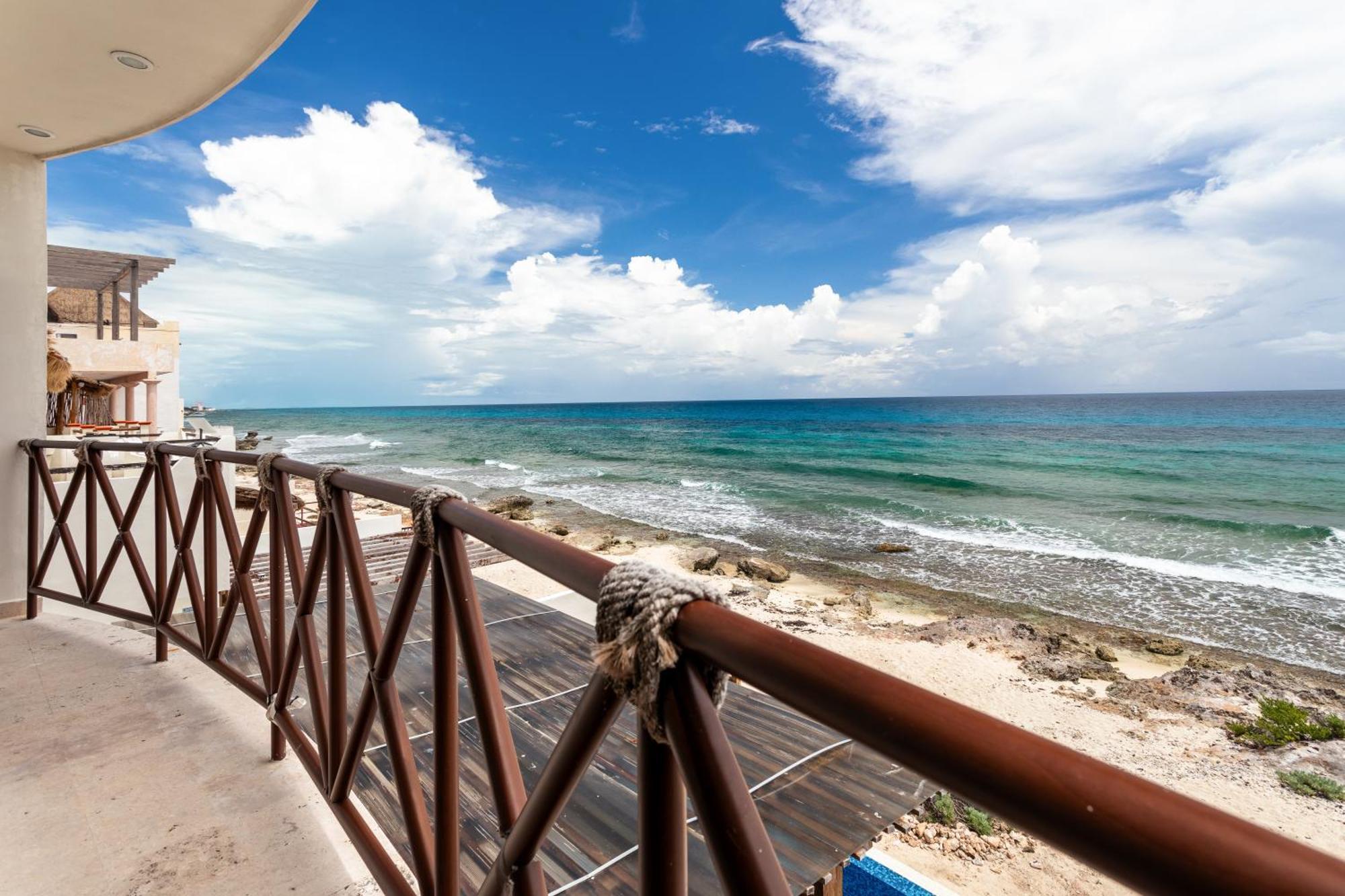 Villa Casa Javi- Ocean Front Located Mid Isla Mujeres Exterior foto